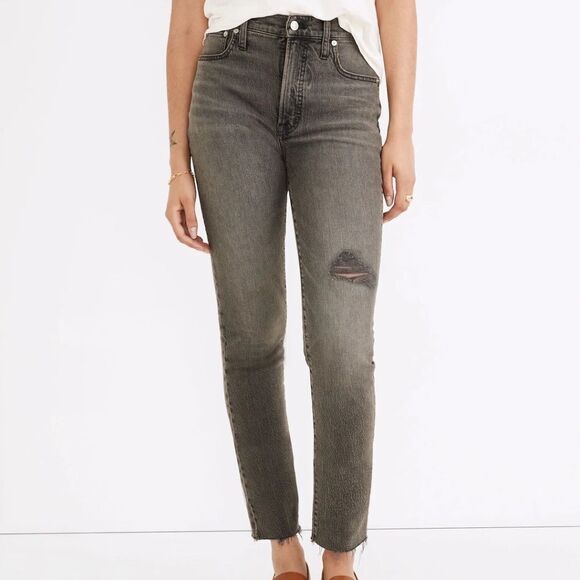 Madewell The Perfect Vintage Jeans Knee Rip Edition Cosner Wash Sz 33 TALL - Picture 1 of 12